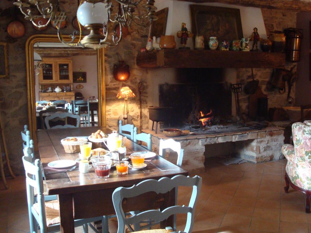 Nabat Le Haut, Chambre Et Table D'Hotes Courniou Ngoại thất bức ảnh