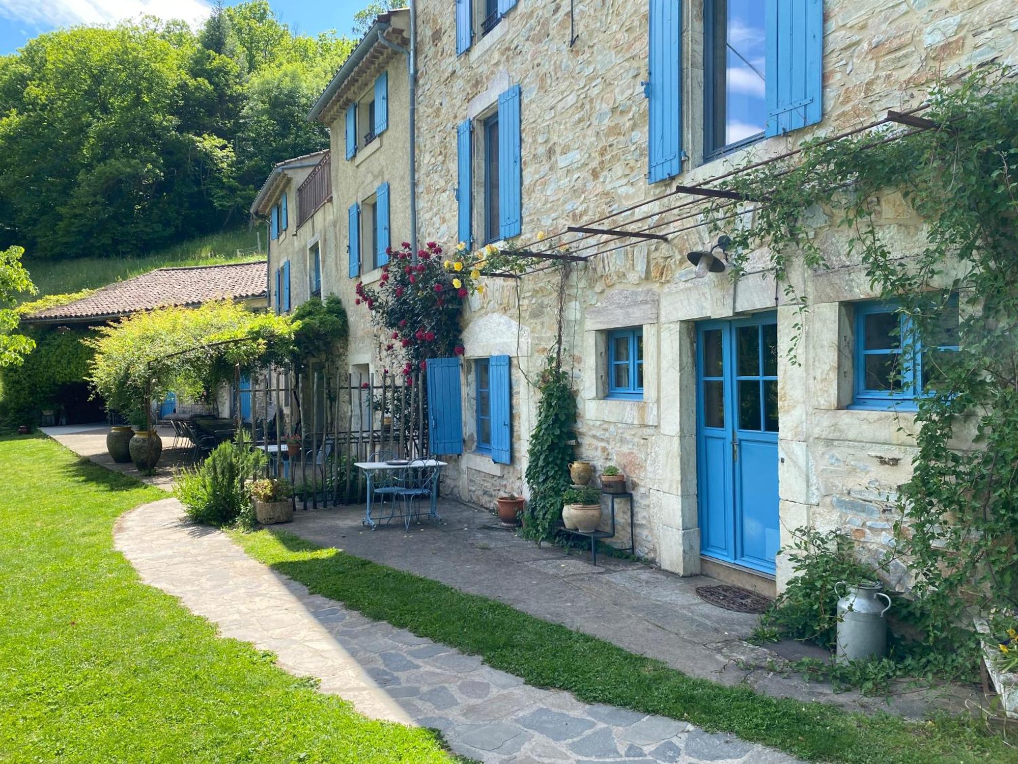 Nabat Le Haut, Chambre Et Table D'Hotes Courniou Ngoại thất bức ảnh