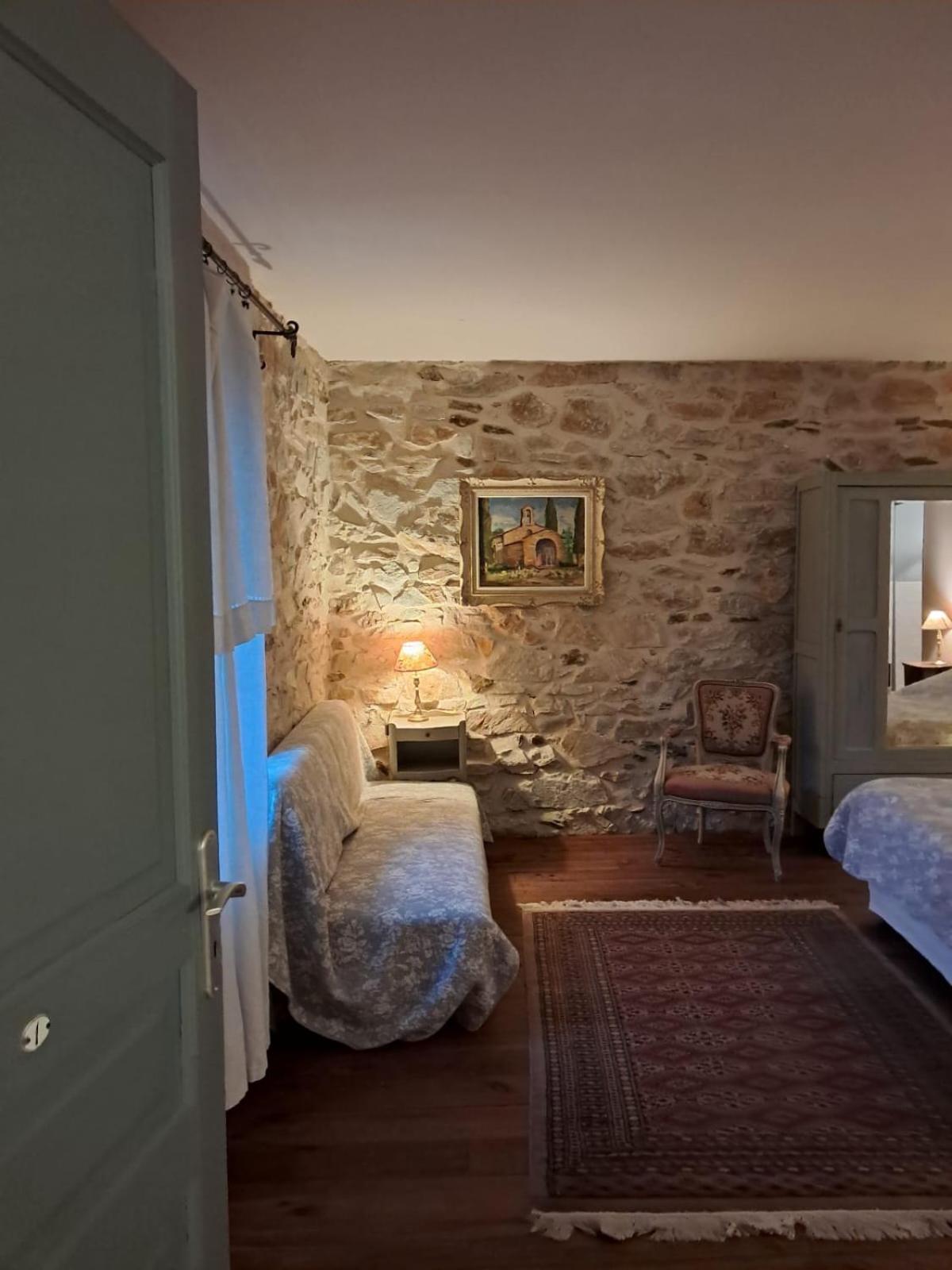 Nabat Le Haut, Chambre Et Table D'Hotes Courniou Ngoại thất bức ảnh